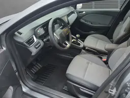 Renault Clio - photo 4