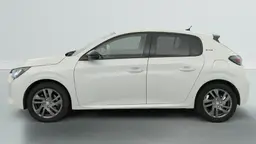Peugeot 208 - photo 4