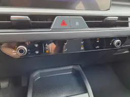 Kia Stonic - photo 23
