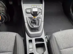 Kia Stonic - photo 25