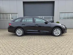 Skoda Octavia - photo 6