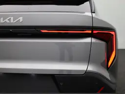 Kia K4 - photo 12