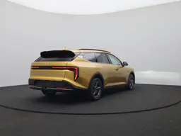 Kia K4 - photo 5