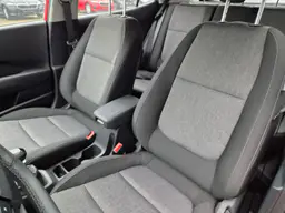 Kia Stonic - photo 11