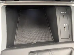 Audi Q3 - photo 18