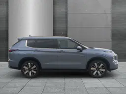 Mitsubishi Outlander - photo 2