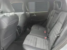 Mitsubishi Outlander - photo 6