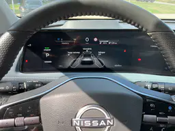 Nissan Ariya - photo 8