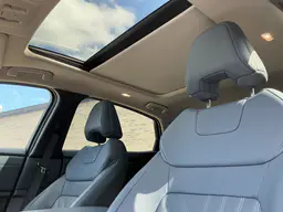 Nissan Ariya - photo 11