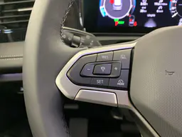 Volkswagen Tiguan - photo 26