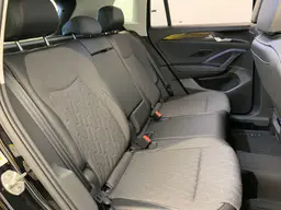 Volkswagen Tiguan - photo 35