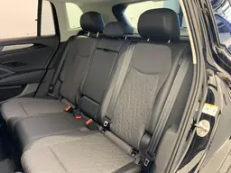 Volkswagen Tiguan - photo 46
