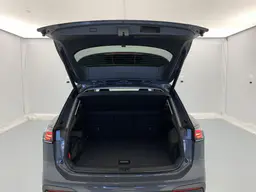 Volkswagen Tiguan - photo 12