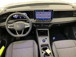 Volkswagen Tiguan - photo 14