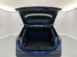 Volkswagen Tiguan - photo 12