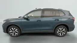 Volkswagen Tiguan - photo 4