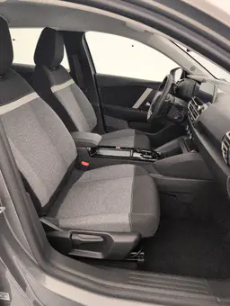 Citroen C4 - photo 9