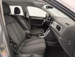 Volkswagen T-Roc - photo 9