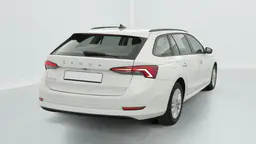 Skoda Octavia - photo 7