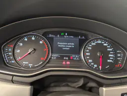 Audi A4 - photo 20