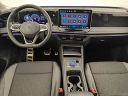 Volkswagen Tiguan - photo 13