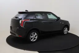 KGM Tivoli - photo 5