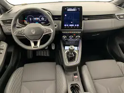 Renault Clio - photo 13