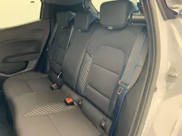 Renault Clio - photo 21