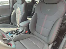 Hyundai i30 - photo 12