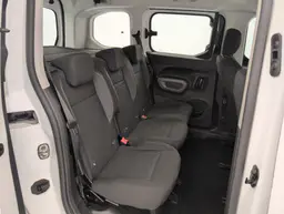 Peugeot Rifter - photo 10