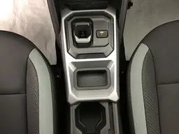 Dacia Duster - photo 24