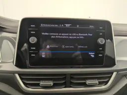 Volkswagen T-Roc - photo 20