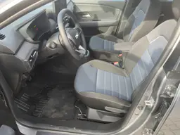 Dacia Sandero - photo 4