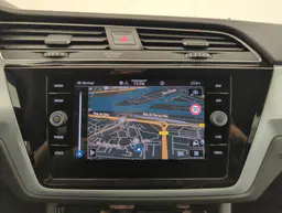 Volkswagen Touran - photo 18