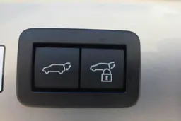 Toyota C-HR - photo 22