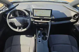 Toyota C-HR - photo 12