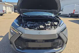 Toyota C-HR - photo 27