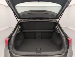 Volkswagen T-Roc - photo 11