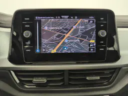 Volkswagen T-Roc - photo 18