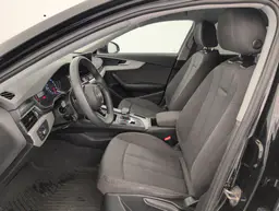 Audi A4 - photo 16