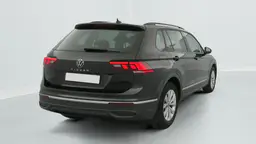 Volkswagen Tiguan - photo 7