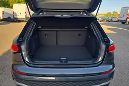 Audi A3 Sportback - photo 11
