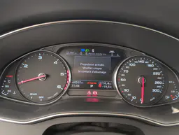 Audi A6 - photo 23