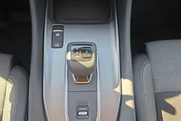 Nissan Qashqai - photo 16