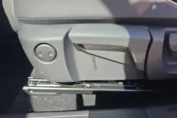 Nissan Qashqai - photo 23