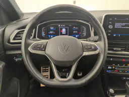Volkswagen T-Roc - photo 14