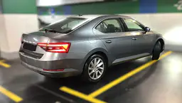 Skoda Superb - photo 3