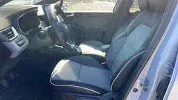 Renault Clio - photo 12