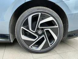Volkswagen ID.7 - photo 25