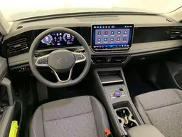 Volkswagen Tiguan - photo 15